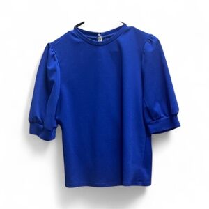 Puff sleeve top
